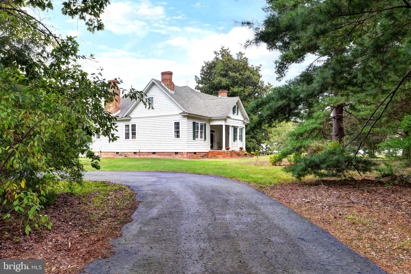 6049 TIDEWATER TRL, CHAMPLAIN, Virginia 22438, 4 Bedrooms Bedrooms, 14 Rooms Rooms,2 BathroomsBathrooms,Residential,For sale,6049 TIDEWATER TRL,VAES2002044 MLS # VAES2002044