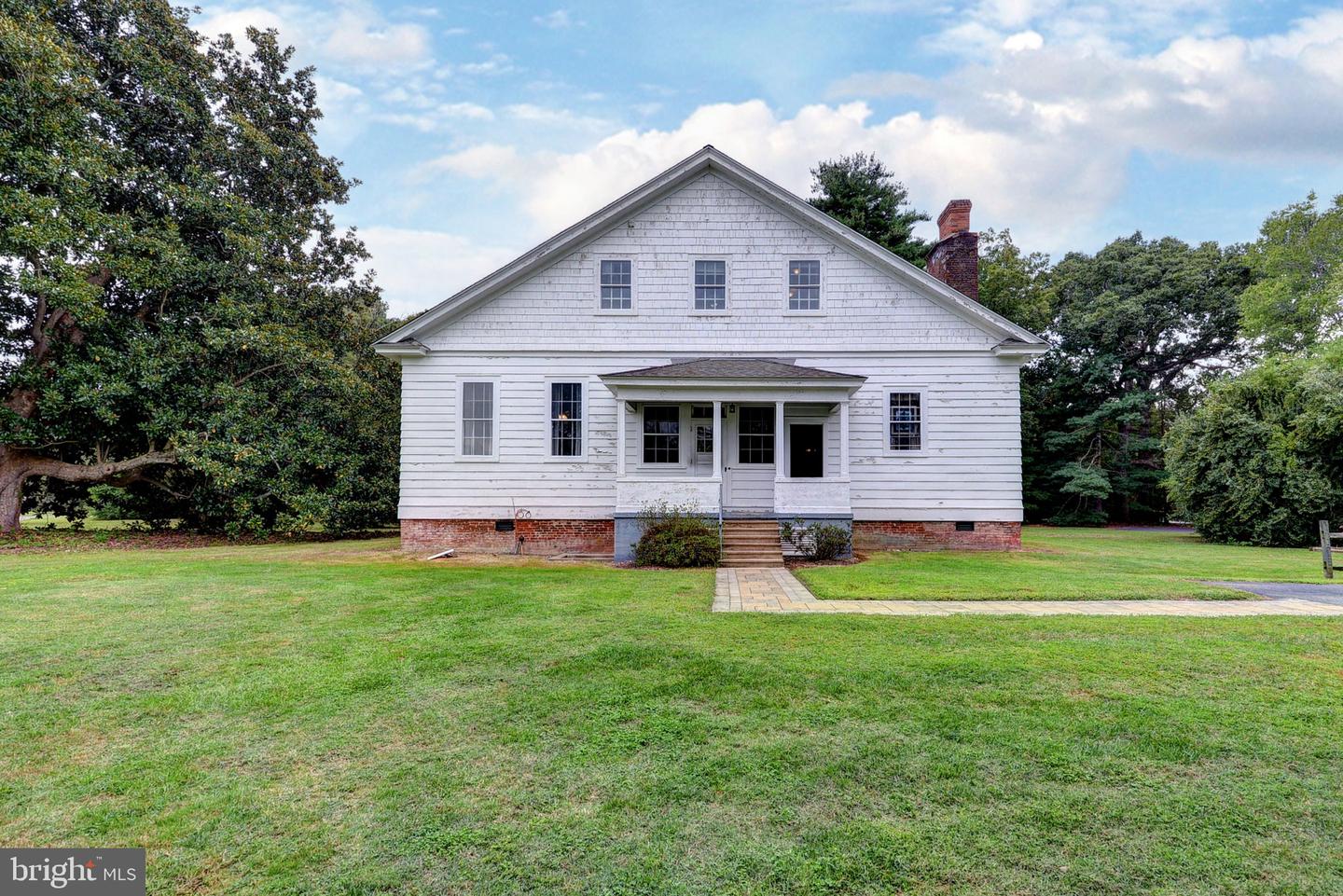 6049 TIDEWATER TRL, CHAMPLAIN, Virginia 22438, 4 Bedrooms Bedrooms, 14 Rooms Rooms,2 BathroomsBathrooms,Residential,For sale,6049 TIDEWATER TRL,VAES2002044 MLS # VAES2002044