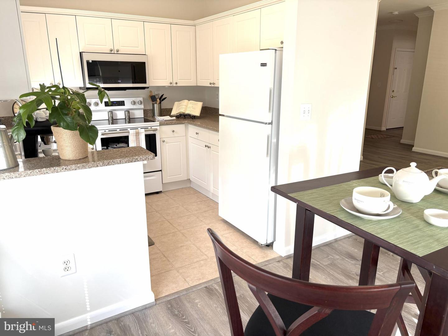 4561 STRUTFIELD LN #3115, ALEXANDRIA, Virginia 22311, 2 Bedrooms Bedrooms, ,1 BathroomBathrooms,Residential,For sale,4561 STRUTFIELD LN #3115,VAAX2050576 MLS # VAAX2050576