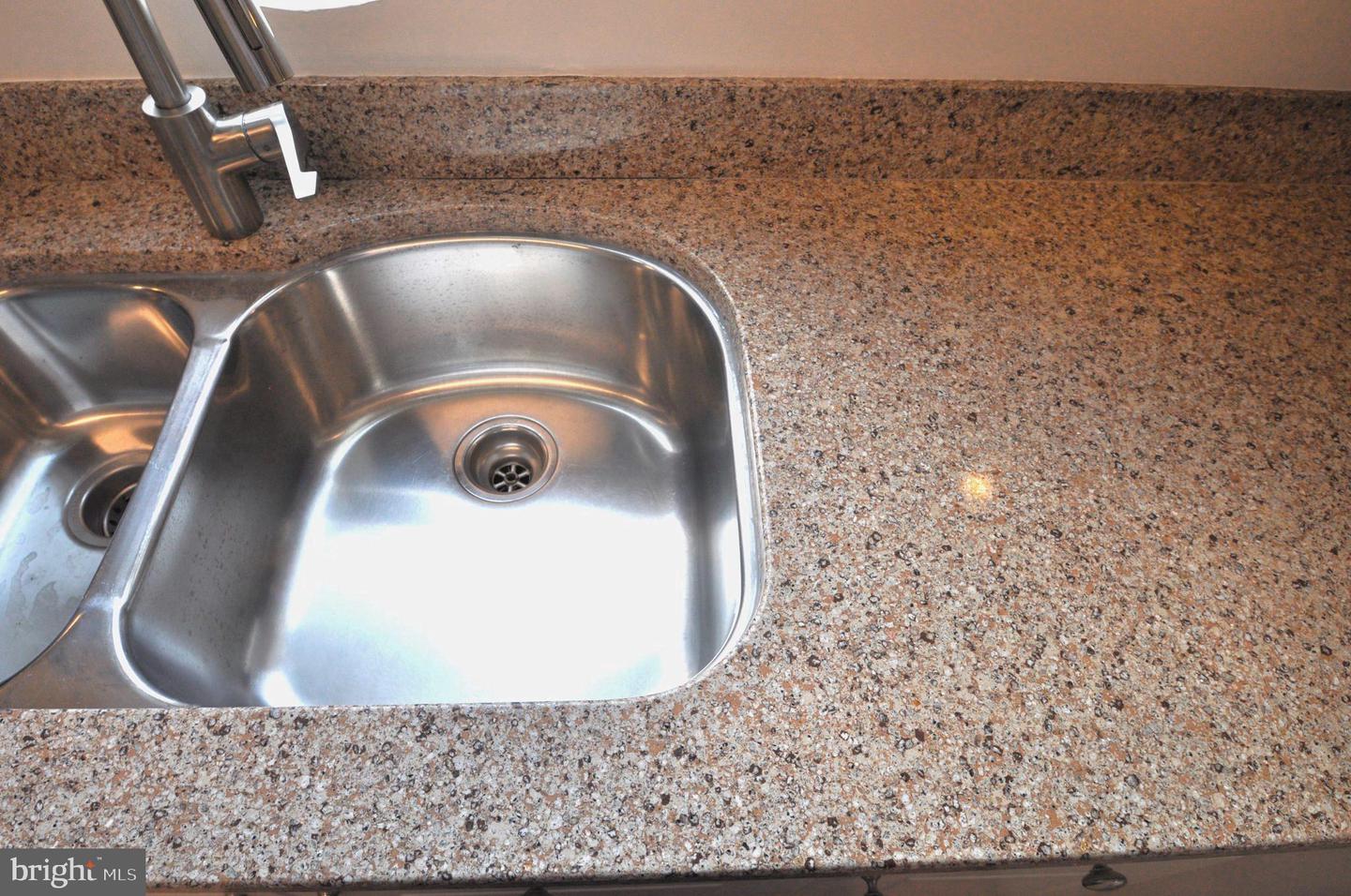 4561 STRUTFIELD LN #3115, ALEXANDRIA, Virginia 22311, 2 Bedrooms Bedrooms, ,1 BathroomBathrooms,Residential,For sale,4561 STRUTFIELD LN #3115,VAAX2050576 MLS # VAAX2050576