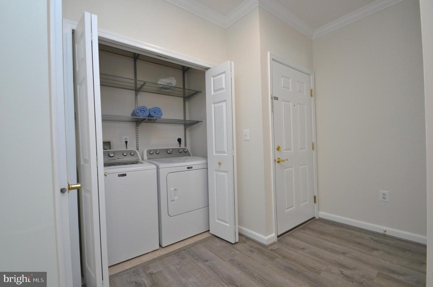 4561 STRUTFIELD LN #3115, ALEXANDRIA, Virginia 22311, 2 Bedrooms Bedrooms, ,1 BathroomBathrooms,Residential,For sale,4561 STRUTFIELD LN #3115,VAAX2050576 MLS # VAAX2050576