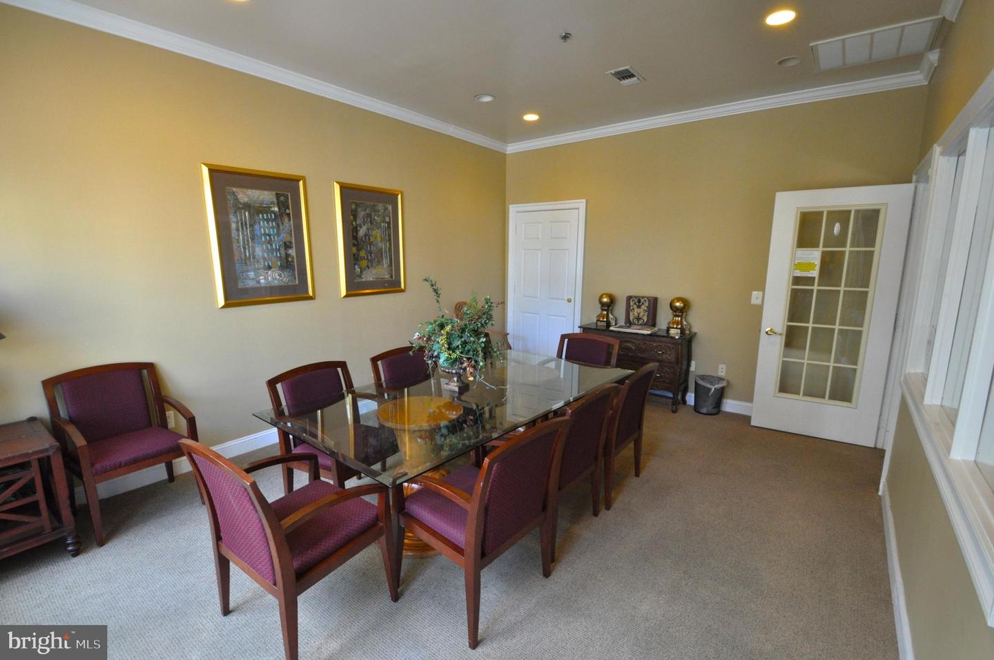 4561 STRUTFIELD LN #3115, ALEXANDRIA, Virginia 22311, 2 Bedrooms Bedrooms, ,1 BathroomBathrooms,Residential,For sale,4561 STRUTFIELD LN #3115,VAAX2050576 MLS # VAAX2050576