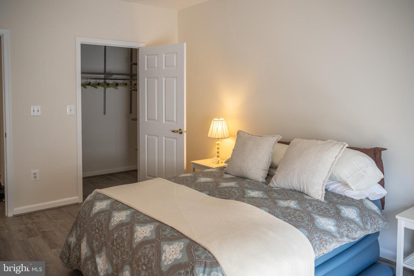 4561 STRUTFIELD LN #3115, ALEXANDRIA, Virginia 22311, 2 Bedrooms Bedrooms, ,1 BathroomBathrooms,Residential,For sale,4561 STRUTFIELD LN #3115,VAAX2050576 MLS # VAAX2050576