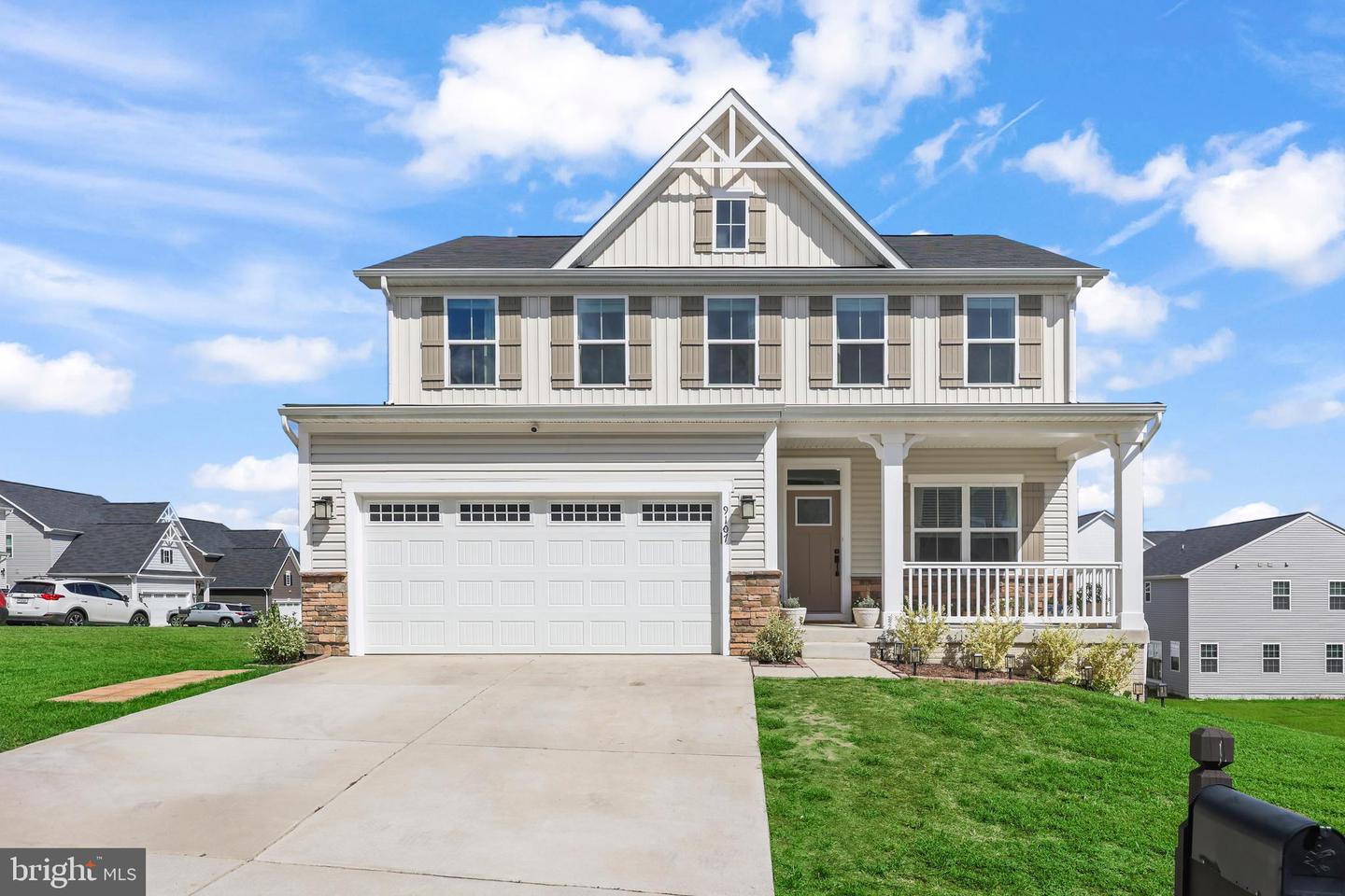 9107 MAPLE RUN DR, FREDERICKSBURG, Virginia 22407, 4 Bedrooms Bedrooms, ,3 BathroomsBathrooms,Residential,For sale,9107 MAPLE RUN DR,VASP2036724 MLS # VASP2036724