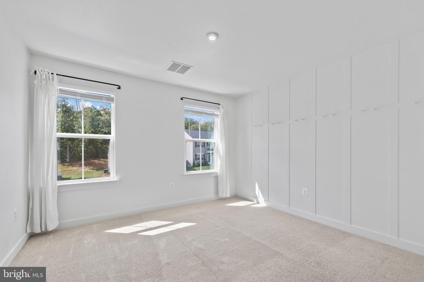 9107 MAPLE RUN DR, FREDERICKSBURG, Virginia 22407, 4 Bedrooms Bedrooms, ,3 BathroomsBathrooms,Residential,For sale,9107 MAPLE RUN DR,VASP2036724 MLS # VASP2036724