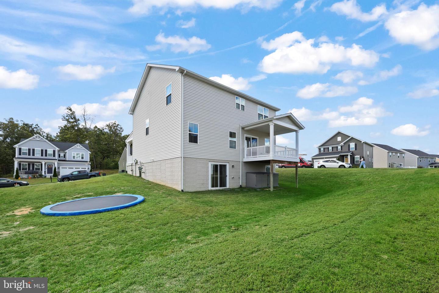 9107 MAPLE RUN DR, FREDERICKSBURG, Virginia 22407, 4 Bedrooms Bedrooms, ,3 BathroomsBathrooms,Residential,For sale,9107 MAPLE RUN DR,VASP2036724 MLS # VASP2036724
