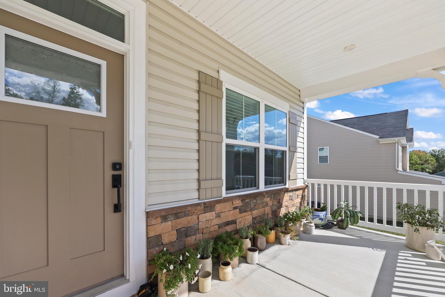 9107 MAPLE RUN DR, FREDERICKSBURG, Virginia 22407, 4 Bedrooms Bedrooms, ,3 BathroomsBathrooms,Residential,For sale,9107 MAPLE RUN DR,VASP2036724 MLS # VASP2036724