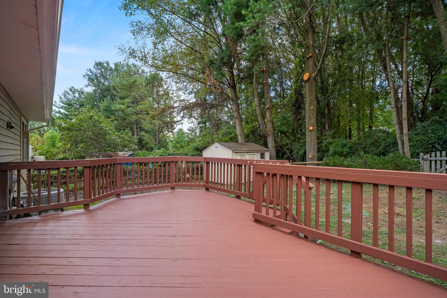 6122 MANTLE RD, BURKE, Virginia 22015, 4 Bedrooms Bedrooms, ,2 BathroomsBathrooms,Residential,For sale,6122 MANTLE RD,VAFX2273000 MLS # VAFX2273000