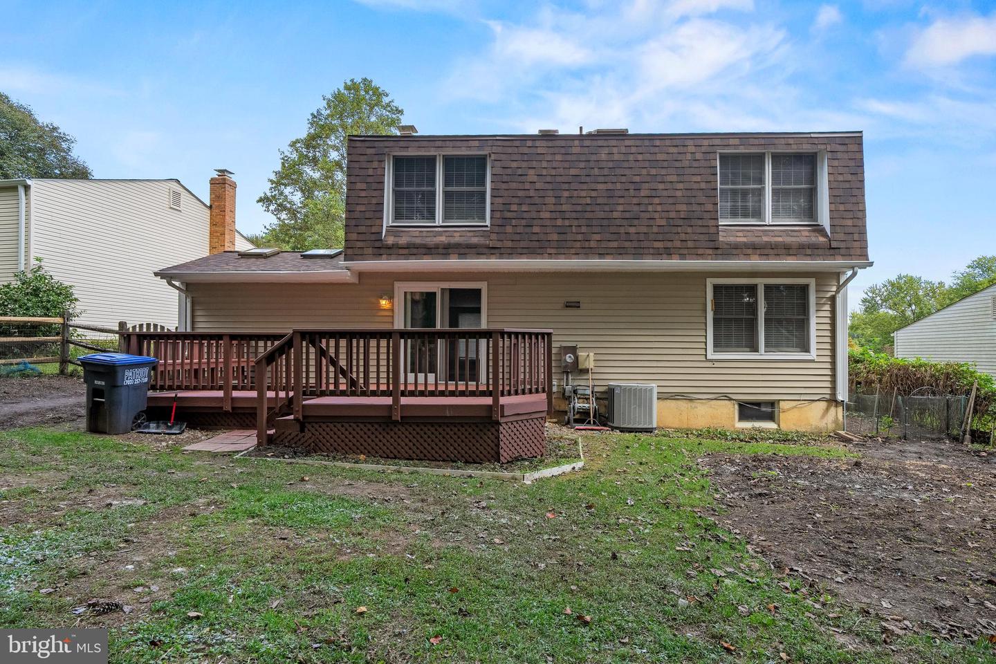 6122 MANTLE RD, BURKE, Virginia 22015, 4 Bedrooms Bedrooms, ,2 BathroomsBathrooms,Residential,For sale,6122 MANTLE RD,VAFX2273000 MLS # VAFX2273000