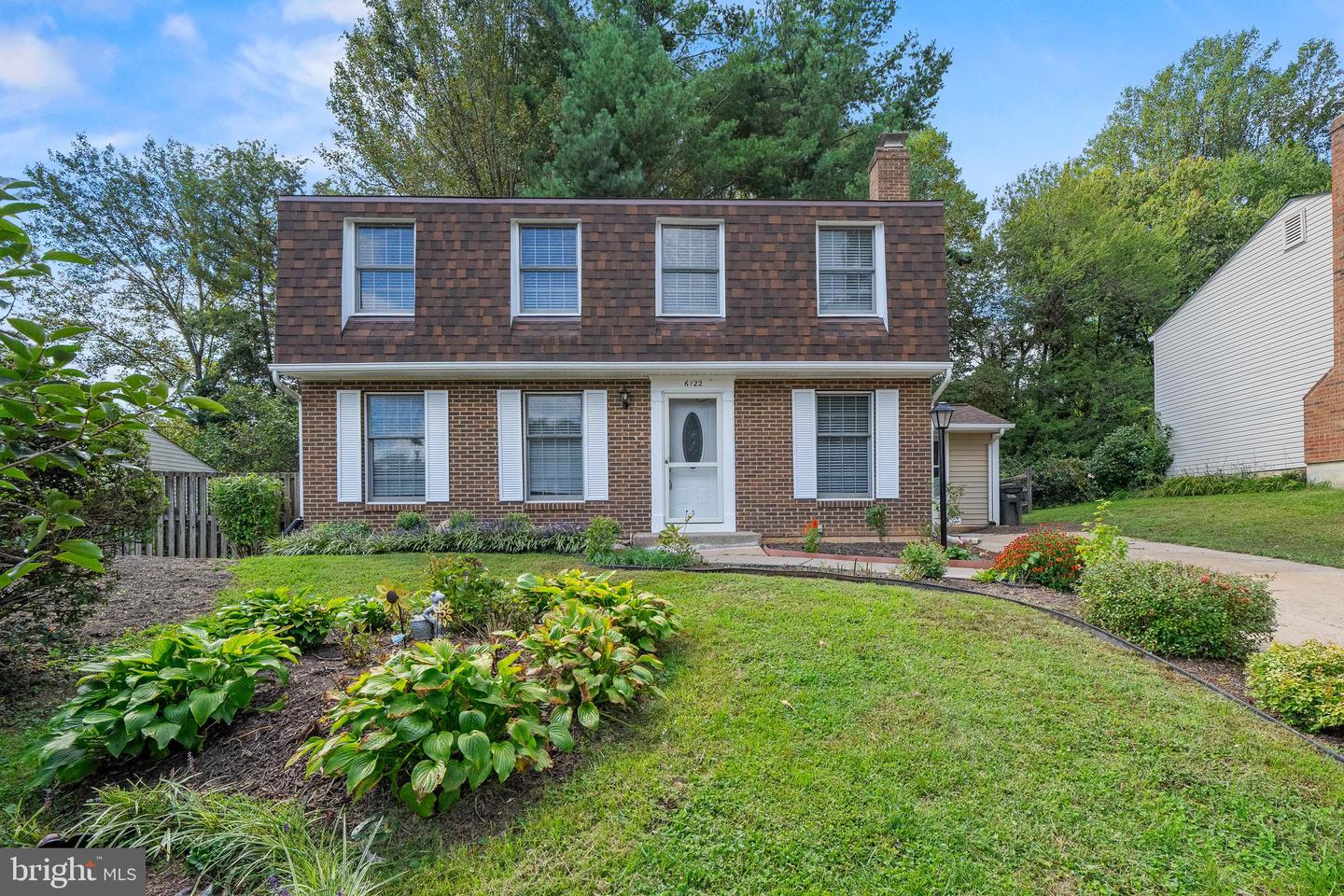 6122 MANTLE RD, BURKE, Virginia 22015, 4 Bedrooms Bedrooms, ,2 BathroomsBathrooms,Residential,For sale,6122 MANTLE RD,VAFX2273000 MLS # VAFX2273000