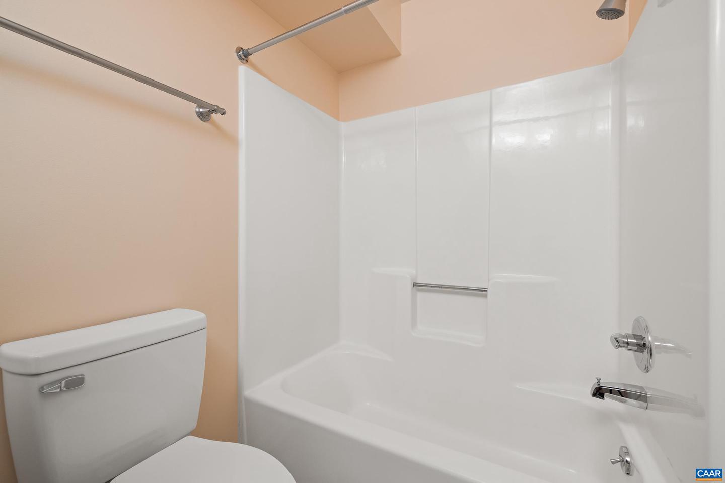 127 TURTLE CREEK RD #12, CHARLOTTESVILLE, Virginia 22901, 2 Bedrooms Bedrooms, ,2 BathroomsBathrooms,Residential,For sale,127 TURTLE CREEK RD #12,669725 MLS # 669725