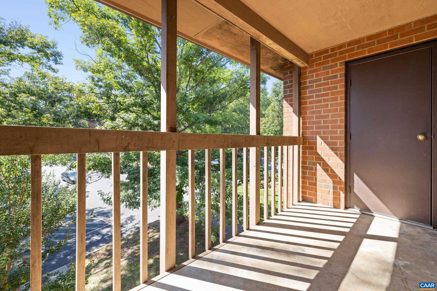 127 TURTLE CREEK RD #12, CHARLOTTESVILLE, Virginia 22901, 2 Bedrooms Bedrooms, ,2 BathroomsBathrooms,Residential,For sale,127 TURTLE CREEK RD #12,669725 MLS # 669725