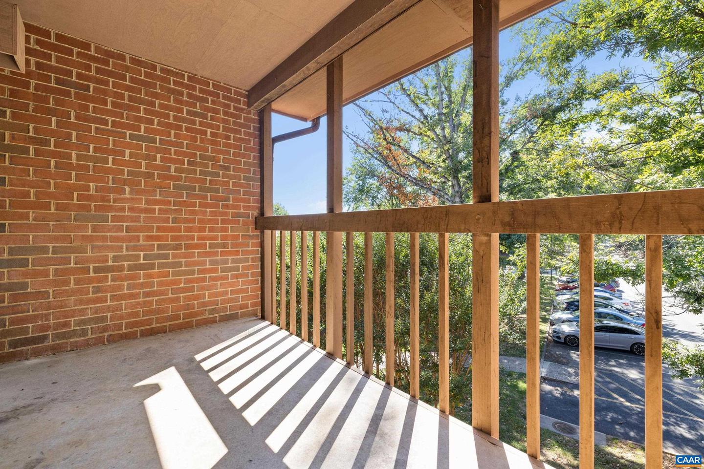 127 TURTLE CREEK RD #12, CHARLOTTESVILLE, Virginia 22901, 2 Bedrooms Bedrooms, ,2 BathroomsBathrooms,Residential,For sale,127 TURTLE CREEK RD #12,669725 MLS # 669725