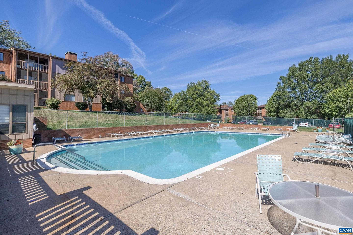 127 TURTLE CREEK RD #12, CHARLOTTESVILLE, Virginia 22901, 2 Bedrooms Bedrooms, ,2 BathroomsBathrooms,Residential,For sale,127 TURTLE CREEK RD #12,669725 MLS # 669725