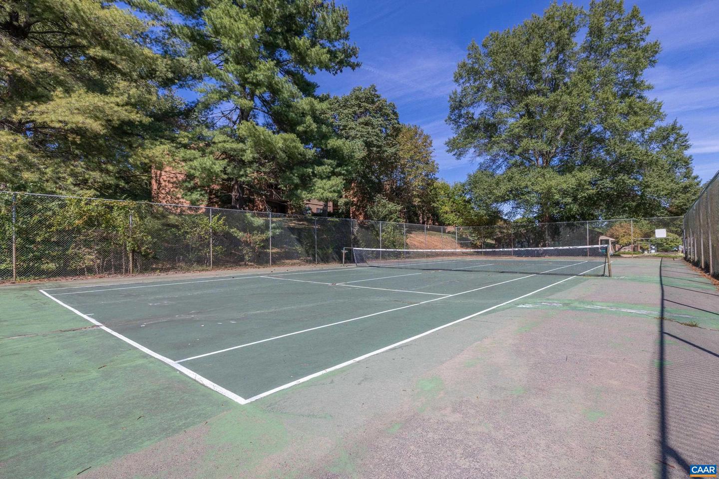 127 TURTLE CREEK RD #12, CHARLOTTESVILLE, Virginia 22901, 2 Bedrooms Bedrooms, ,2 BathroomsBathrooms,Residential,For sale,127 TURTLE CREEK RD #12,669725 MLS # 669725