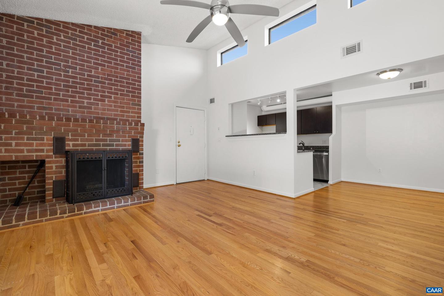 127 TURTLE CREEK RD #12, CHARLOTTESVILLE, Virginia 22901, 2 Bedrooms Bedrooms, ,2 BathroomsBathrooms,Residential,For sale,127 TURTLE CREEK RD #12,669725 MLS # 669725