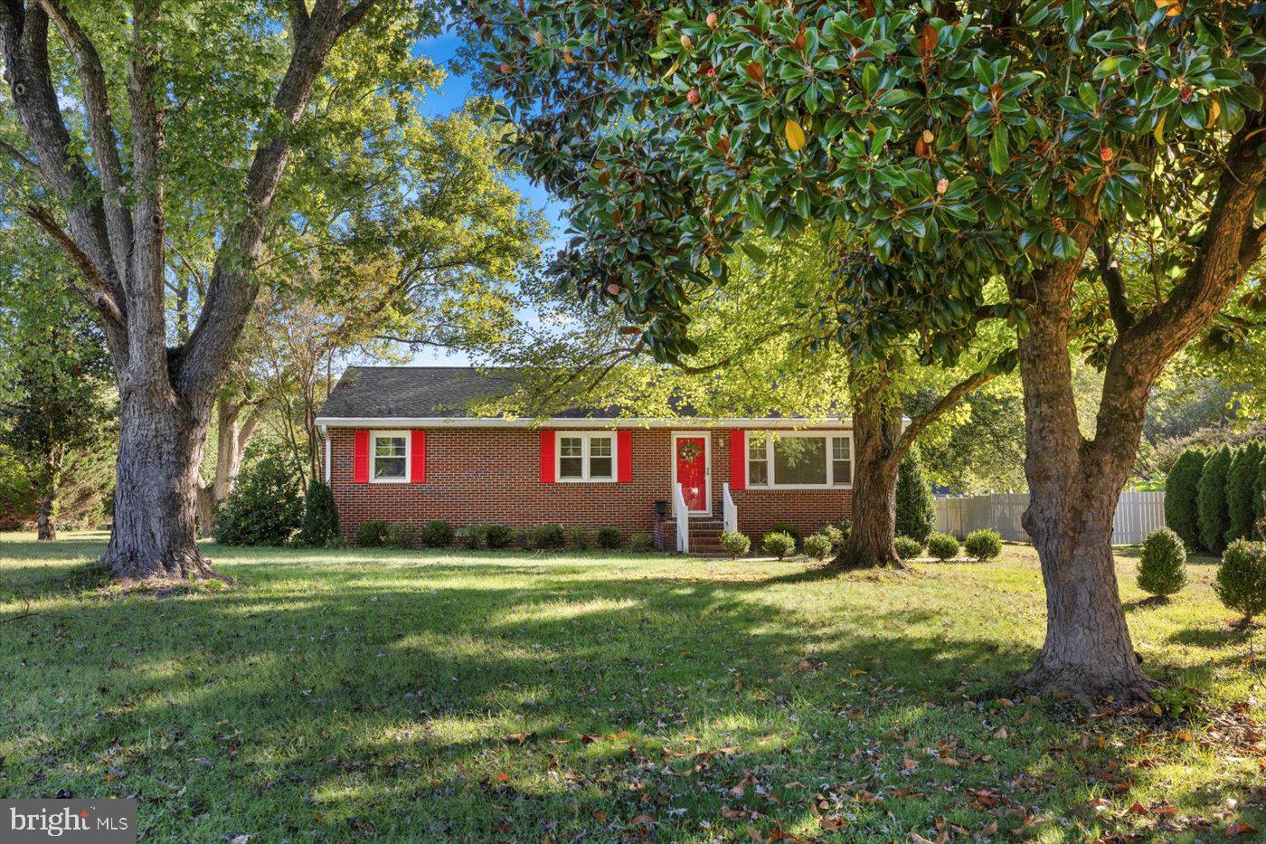 8251 HICKORY DR, KING GEORGE, Virginia 22485, 3 Bedrooms Bedrooms, ,1 BathroomBathrooms,Residential,For sale,8251 HICKORY DR,VAKG2007112 MLS # VAKG2007112