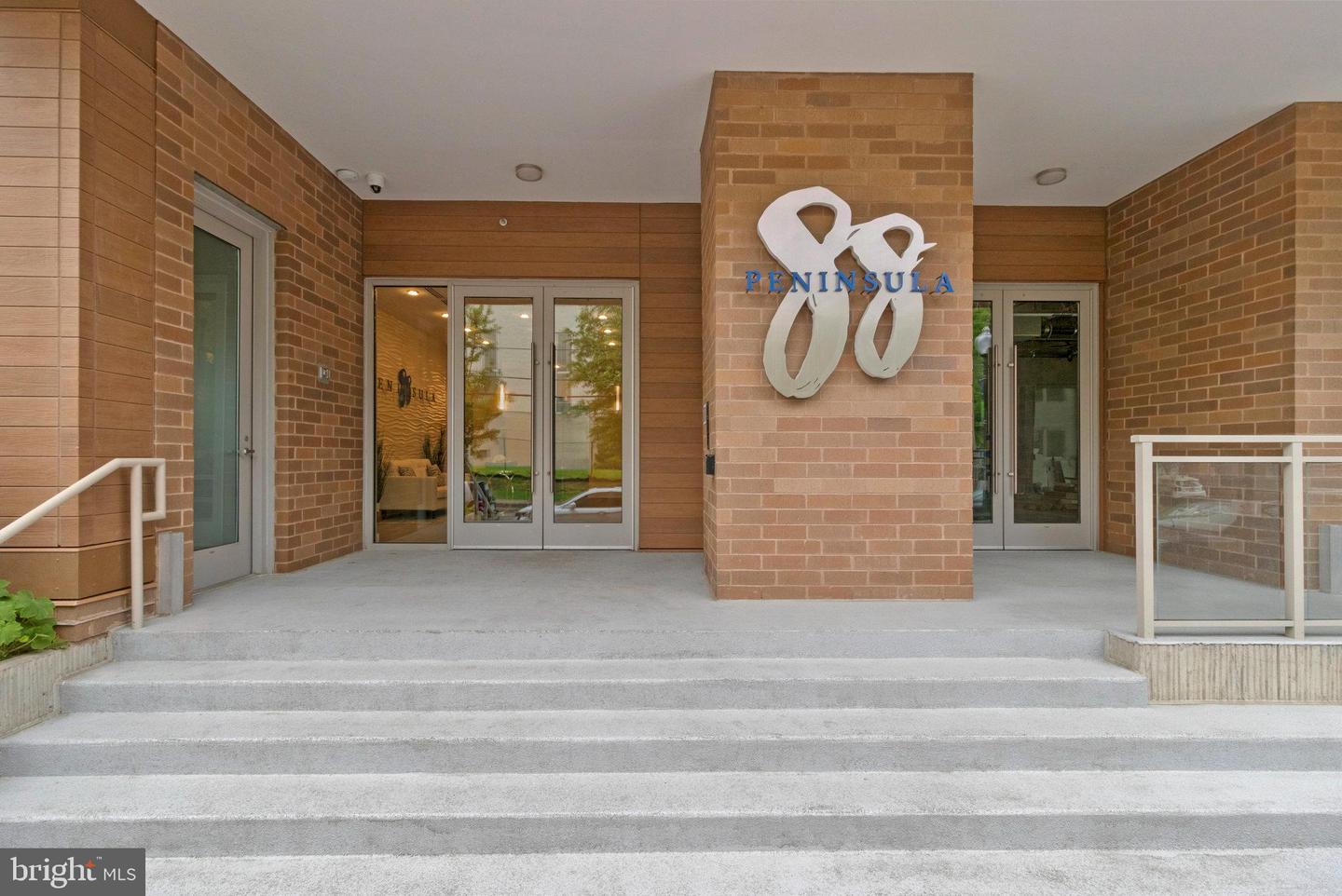 88 V ST SW #807, WASHINGTON, District Of Columbia 20024, 1 Bedroom Bedrooms, ,1 BathroomBathrooms,Residential,For sale,88 V ST SW #807,DCDC2225810 MLS # DCDC2225810