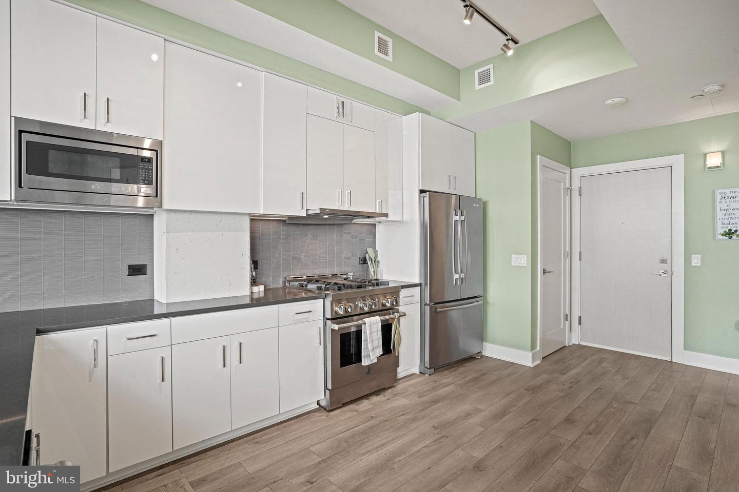 88 V ST SW #807, WASHINGTON, District Of Columbia 20024, 1 Bedroom Bedrooms, ,1 BathroomBathrooms,Residential,For sale,88 V ST SW #807,DCDC2225810 MLS # DCDC2225810