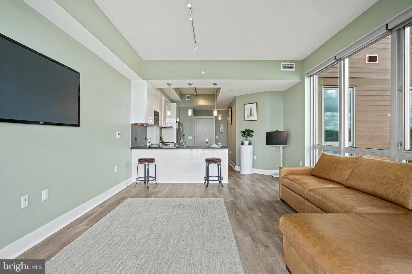 88 V ST SW #807, WASHINGTON, District Of Columbia 20024, 1 Bedroom Bedrooms, ,1 BathroomBathrooms,Residential,For sale,88 V ST SW #807,DCDC2225810 MLS # DCDC2225810