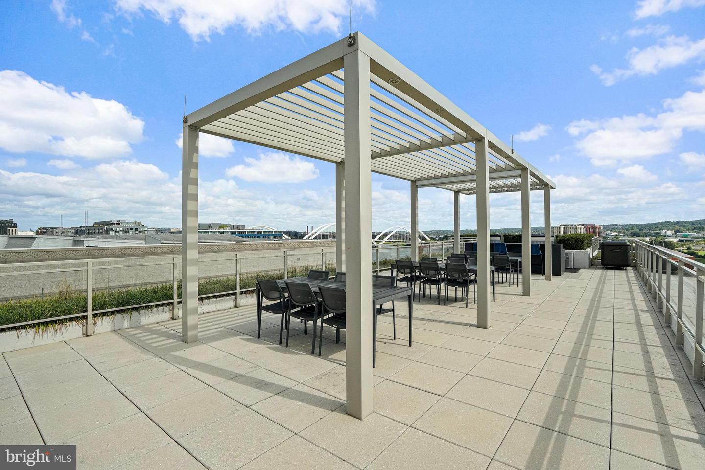 88 V ST SW #807, WASHINGTON, District Of Columbia 20024, 1 Bedroom Bedrooms, ,1 BathroomBathrooms,Residential,For sale,88 V ST SW #807,DCDC2225810 MLS # DCDC2225810
