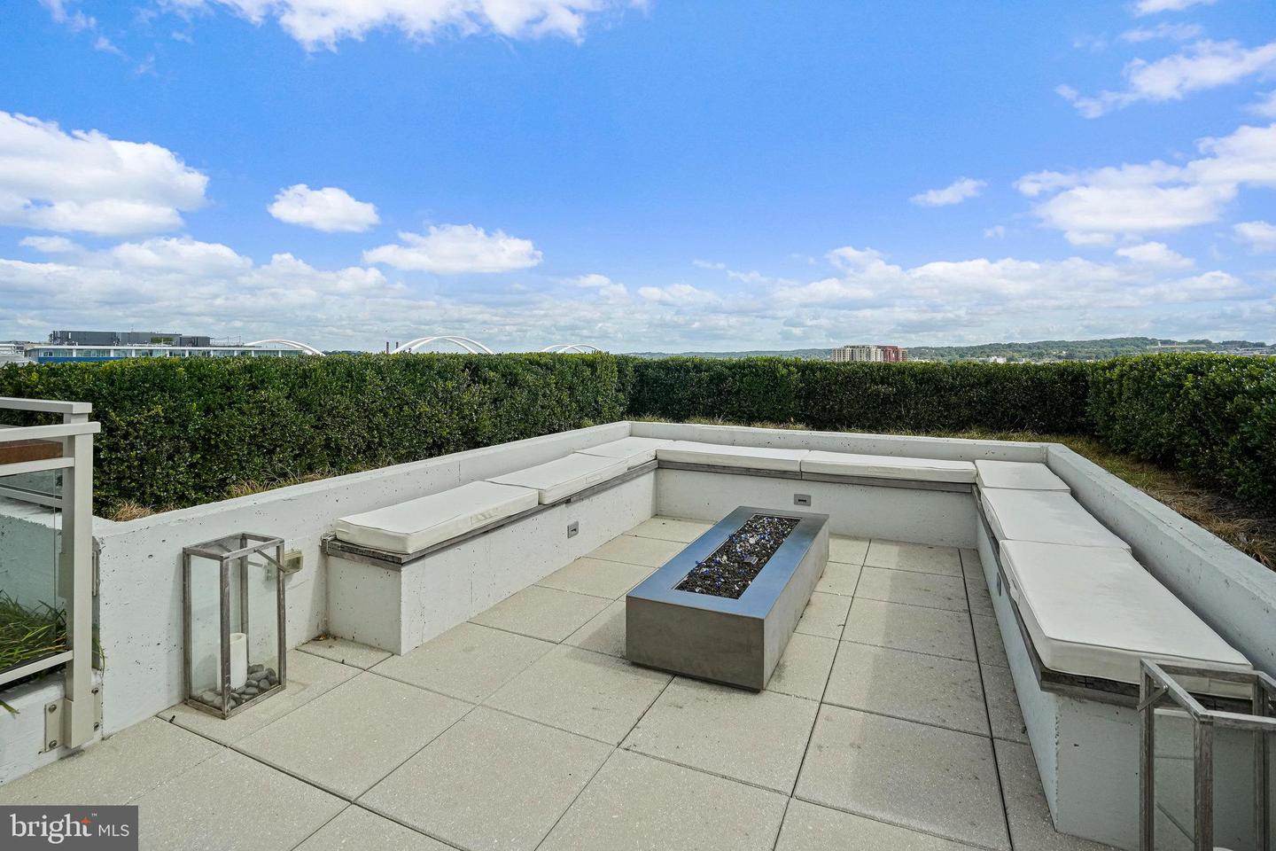 88 V ST SW #807, WASHINGTON, District Of Columbia 20024, 1 Bedroom Bedrooms, ,1 BathroomBathrooms,Residential,For sale,88 V ST SW #807,DCDC2225810 MLS # DCDC2225810