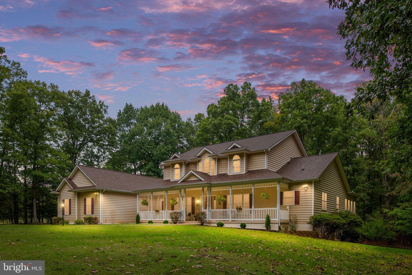 32236 DEEP MEADOW LN, LOCUST GROVE, Virginia 22508, 5 Bedrooms Bedrooms, 22 Rooms Rooms,3 BathroomsBathrooms,Residential,For sale,32236 DEEP MEADOW LN,VAOR2012486 MLS # VAOR2012486