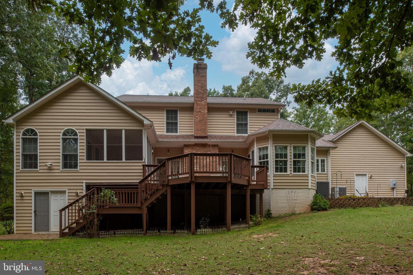 32236 DEEP MEADOW LN, LOCUST GROVE, Virginia 22508, 5 Bedrooms Bedrooms, 22 Rooms Rooms,3 BathroomsBathrooms,Residential,For sale,32236 DEEP MEADOW LN,VAOR2012486 MLS # VAOR2012486