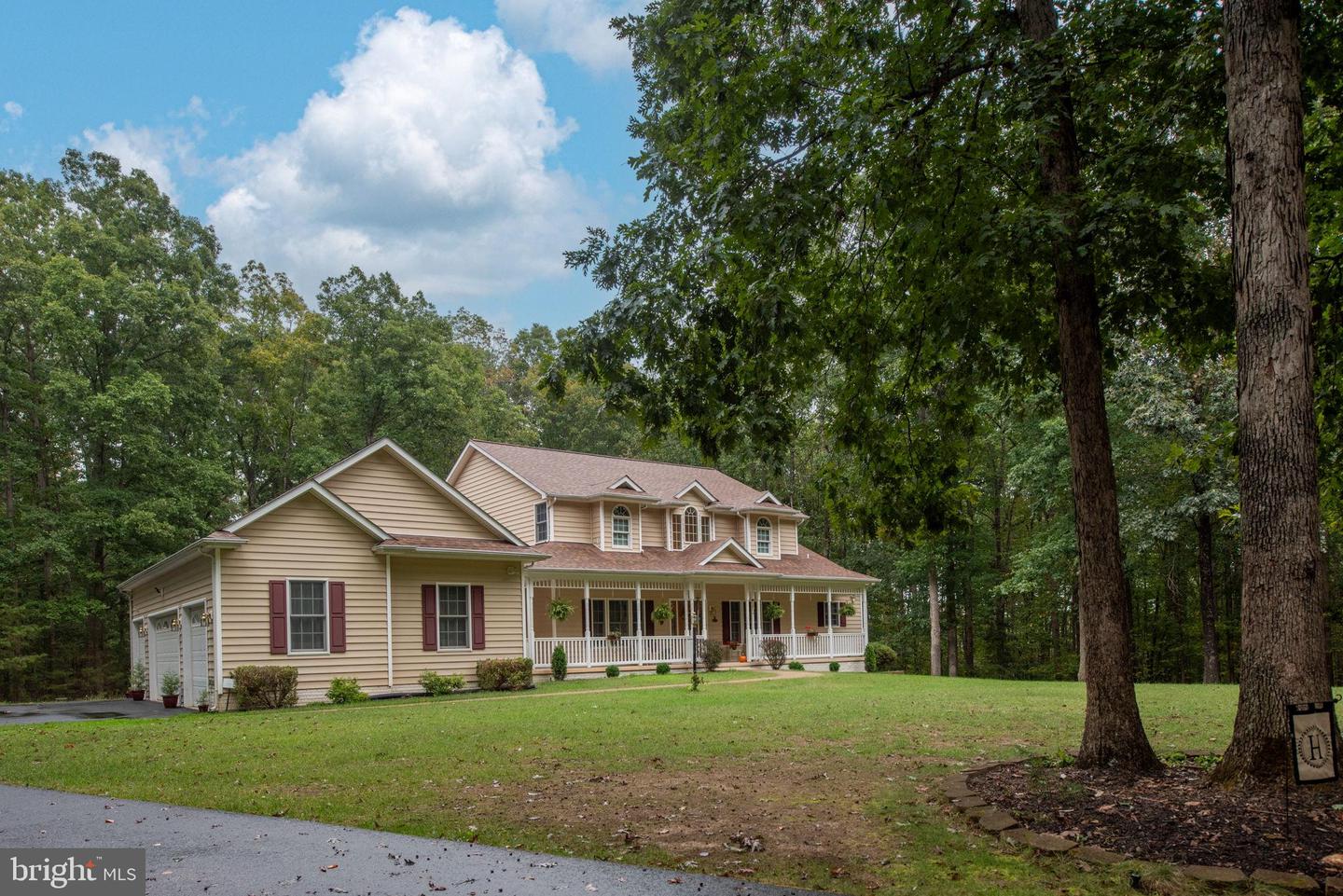 32236 DEEP MEADOW LN, LOCUST GROVE, Virginia 22508, 5 Bedrooms Bedrooms, 22 Rooms Rooms,3 BathroomsBathrooms,Residential,For sale,32236 DEEP MEADOW LN,VAOR2012486 MLS # VAOR2012486