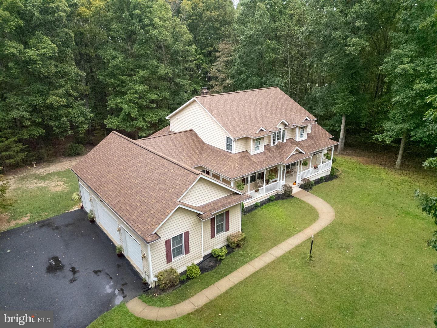 32236 DEEP MEADOW LN, LOCUST GROVE, Virginia 22508, 5 Bedrooms Bedrooms, 22 Rooms Rooms,3 BathroomsBathrooms,Residential,For sale,32236 DEEP MEADOW LN,VAOR2012486 MLS # VAOR2012486