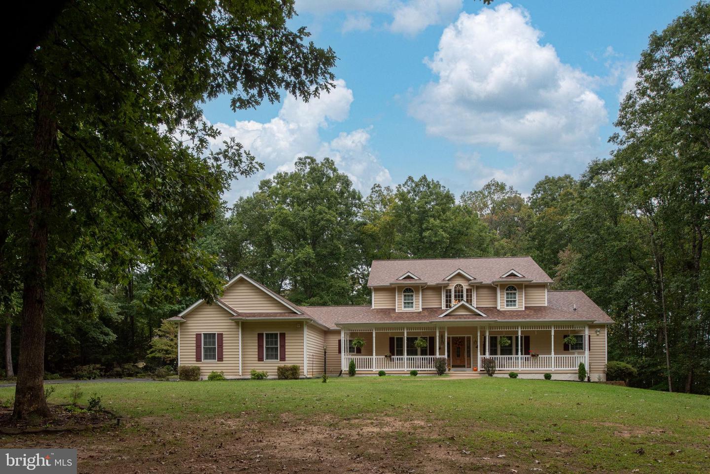 32236 DEEP MEADOW LN, LOCUST GROVE, Virginia 22508, 5 Bedrooms Bedrooms, 22 Rooms Rooms,3 BathroomsBathrooms,Residential,For sale,32236 DEEP MEADOW LN,VAOR2012486 MLS # VAOR2012486