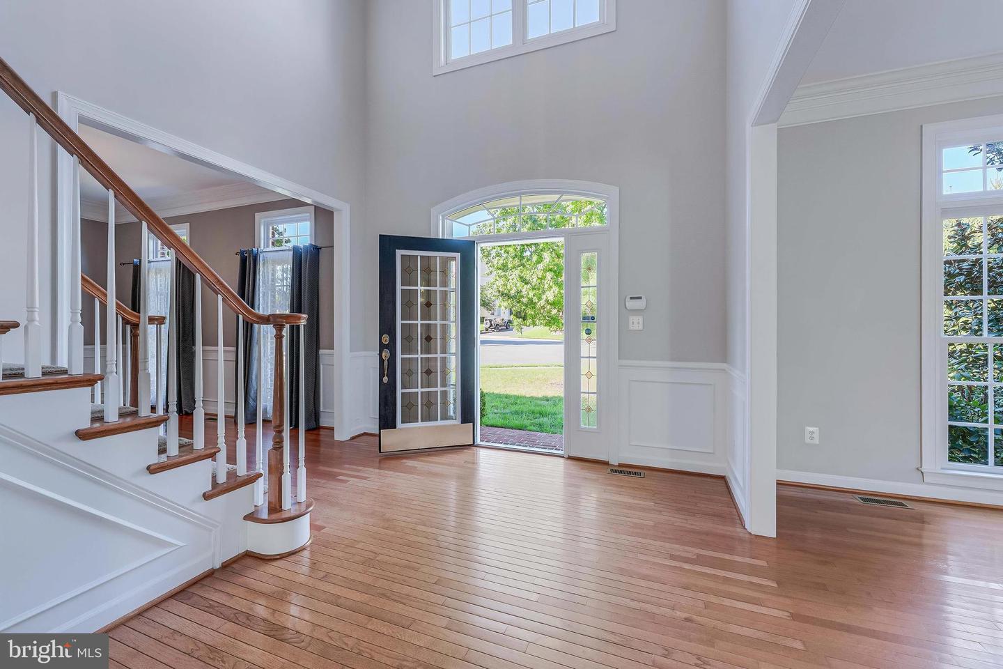 43067 WATERS OVERLOOK CT, LEESBURG, Virginia 20176, 5 Bedrooms Bedrooms, ,4 BathroomsBathrooms,Residential,For sale,43067 WATERS OVERLOOK CT,VALO2108344 MLS # VALO2108344