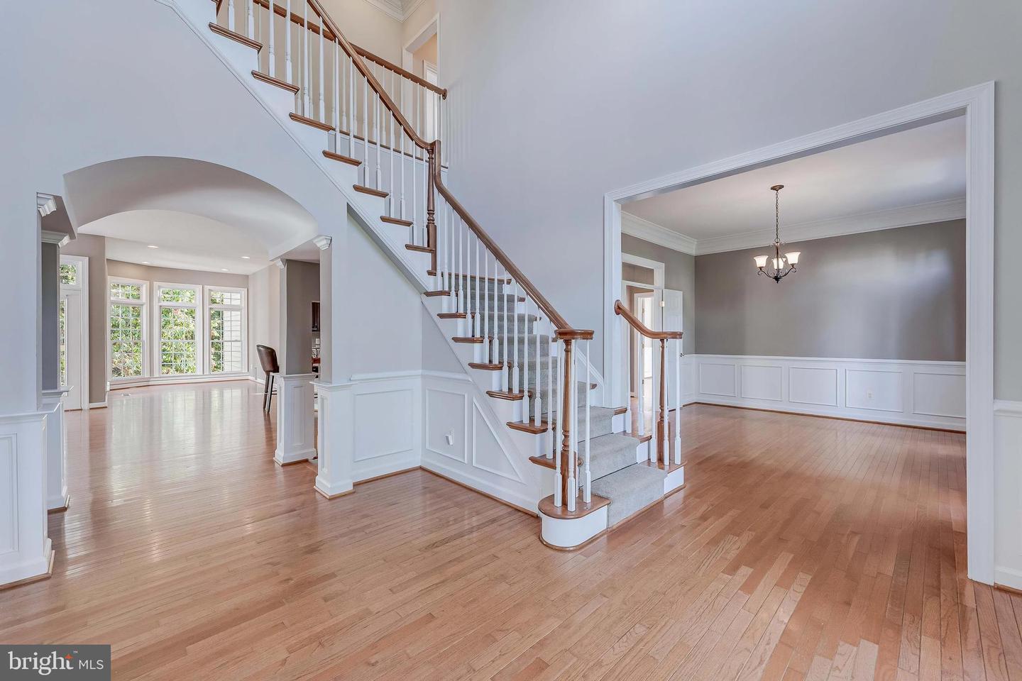 43067 WATERS OVERLOOK CT, LEESBURG, Virginia 20176, 5 Bedrooms Bedrooms, ,4 BathroomsBathrooms,Residential,For sale,43067 WATERS OVERLOOK CT,VALO2108344 MLS # VALO2108344