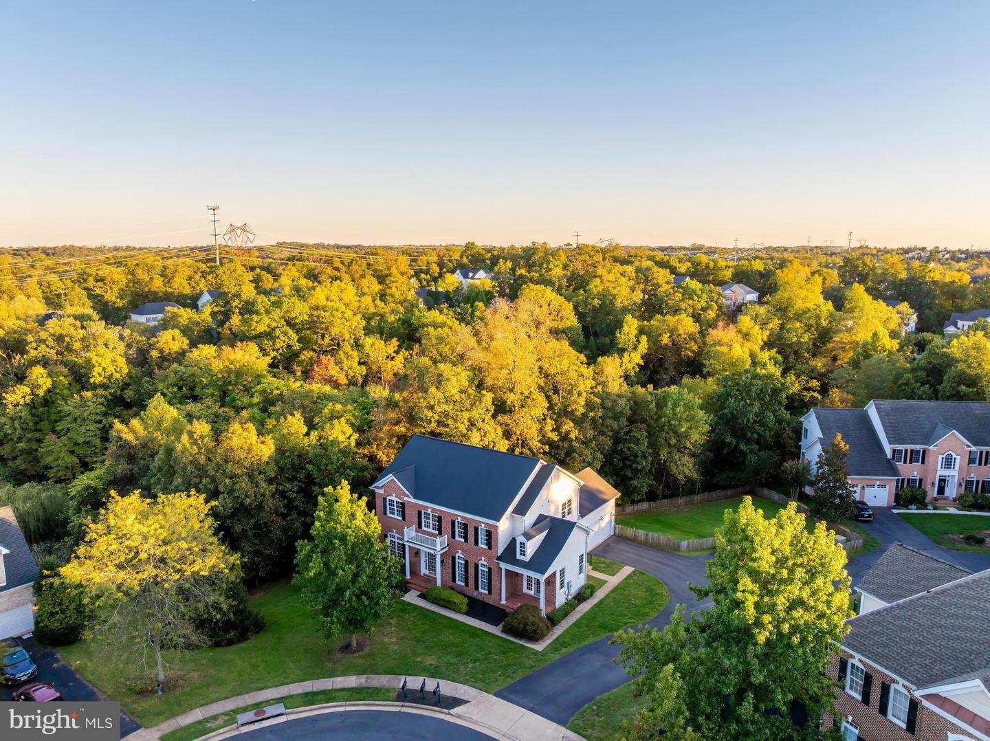 43067 WATERS OVERLOOK CT, LEESBURG, Virginia 20176, 5 Bedrooms Bedrooms, ,4 BathroomsBathrooms,Residential,For sale,43067 WATERS OVERLOOK CT,VALO2108344 MLS # VALO2108344