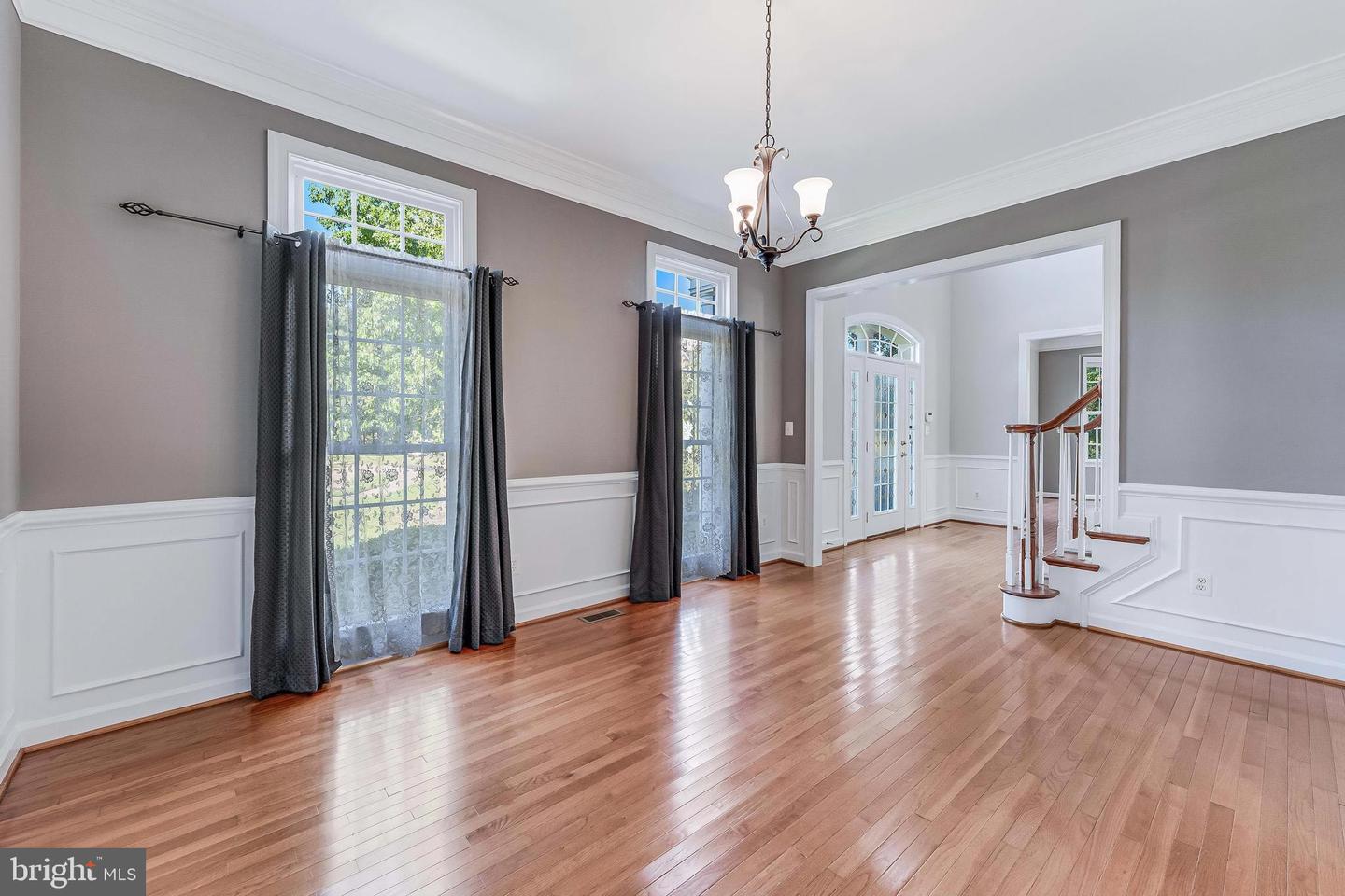 43067 WATERS OVERLOOK CT, LEESBURG, Virginia 20176, 5 Bedrooms Bedrooms, ,4 BathroomsBathrooms,Residential,For sale,43067 WATERS OVERLOOK CT,VALO2108344 MLS # VALO2108344