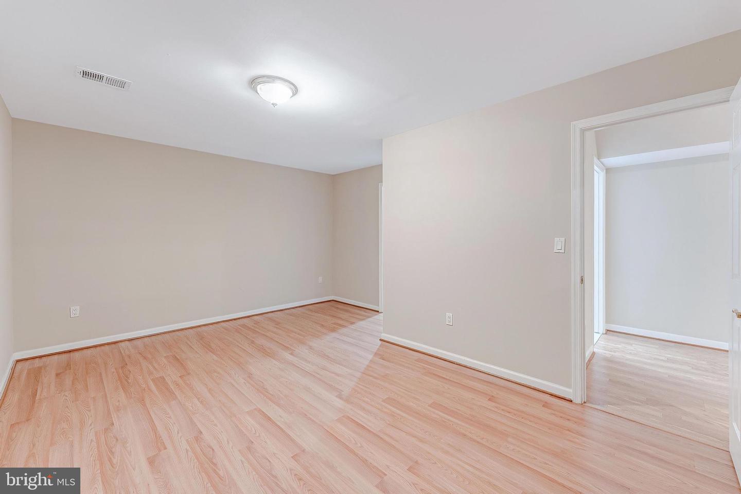 43067 WATERS OVERLOOK CT, LEESBURG, Virginia 20176, 5 Bedrooms Bedrooms, ,4 BathroomsBathrooms,Residential,For sale,43067 WATERS OVERLOOK CT,VALO2108344 MLS # VALO2108344