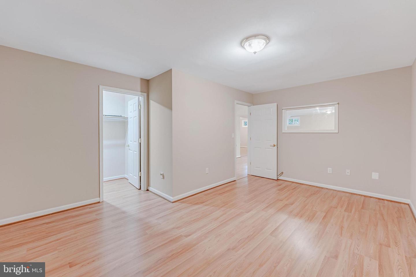 43067 WATERS OVERLOOK CT, LEESBURG, Virginia 20176, 5 Bedrooms Bedrooms, ,4 BathroomsBathrooms,Residential,For sale,43067 WATERS OVERLOOK CT,VALO2108344 MLS # VALO2108344