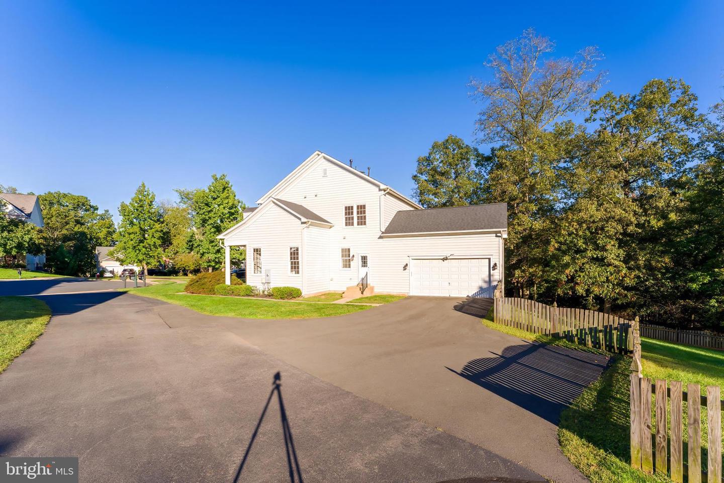 43067 WATERS OVERLOOK CT, LEESBURG, Virginia 20176, 5 Bedrooms Bedrooms, ,4 BathroomsBathrooms,Residential,For sale,43067 WATERS OVERLOOK CT,VALO2108344 MLS # VALO2108344