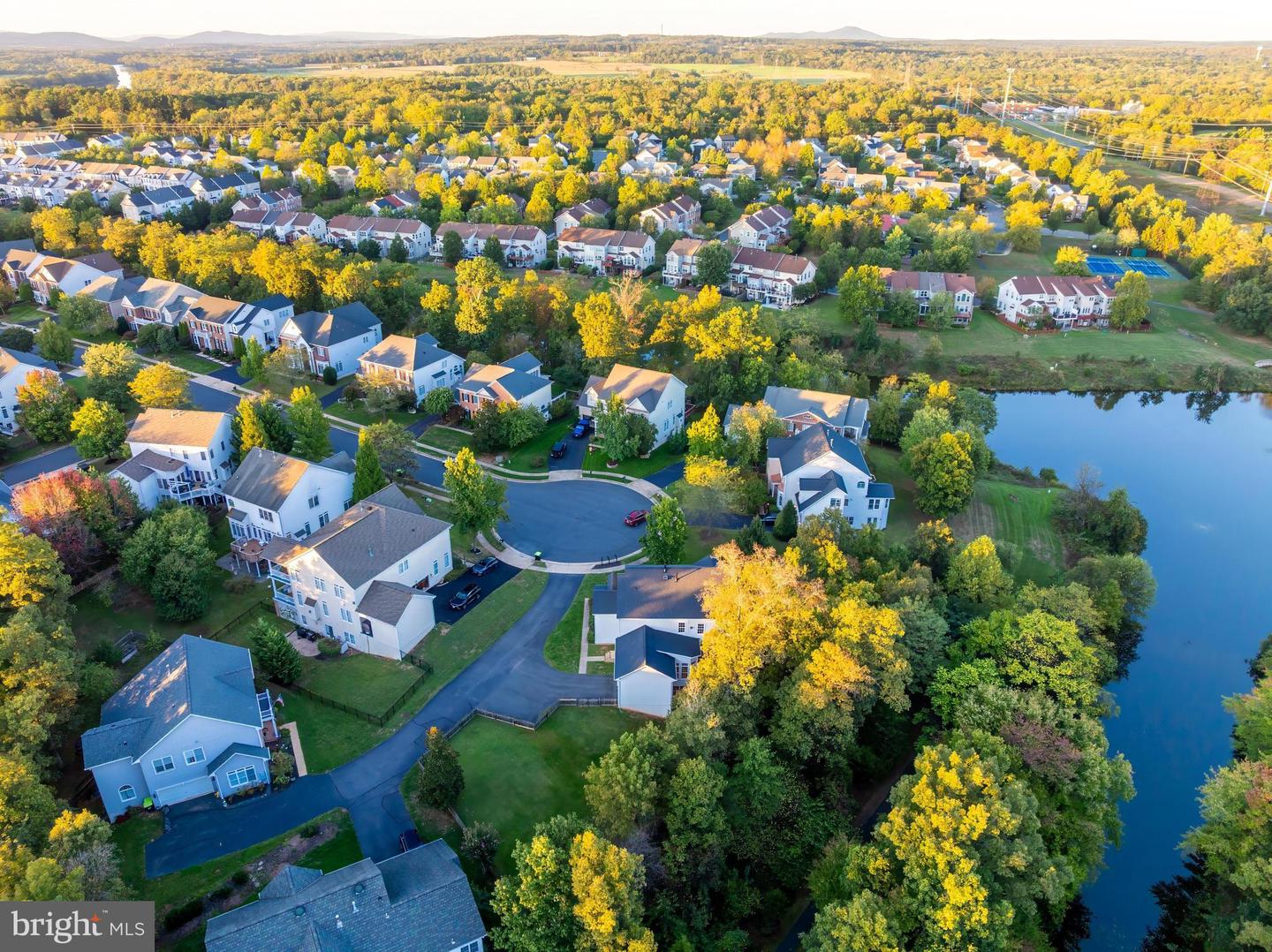 43067 WATERS OVERLOOK CT, LEESBURG, Virginia 20176, 5 Bedrooms Bedrooms, ,4 BathroomsBathrooms,Residential,For sale,43067 WATERS OVERLOOK CT,VALO2108344 MLS # VALO2108344