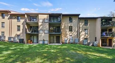 11653 STONEVIEW SQ #11C, RESTON, Virginia 20191, 3 Bedrooms Bedrooms, ,2 BathroomsBathrooms,Residential,For sale,11653 STONEVIEW SQ #11C,VAFX2273048 MLS # VAFX2273048