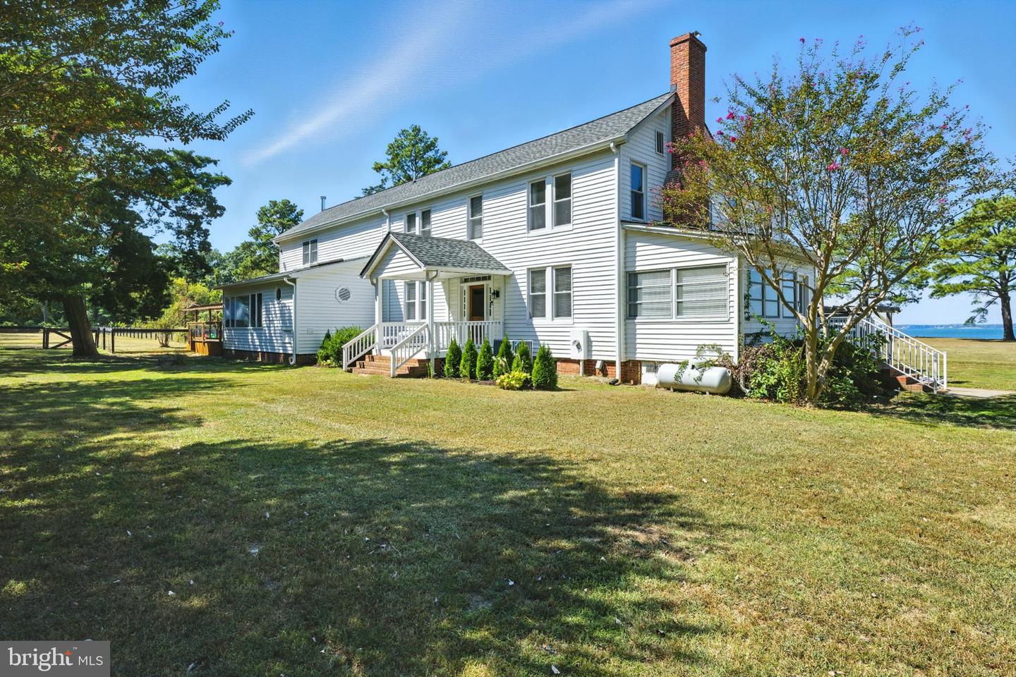 522 FELTON RD, DELTAVILLE, Virginia 23043, 5 Bedrooms Bedrooms, 10 Rooms Rooms,4 BathroomsBathrooms,Residential,For sale,522 FELTON RD,VAMX2000258 MLS # VAMX2000258