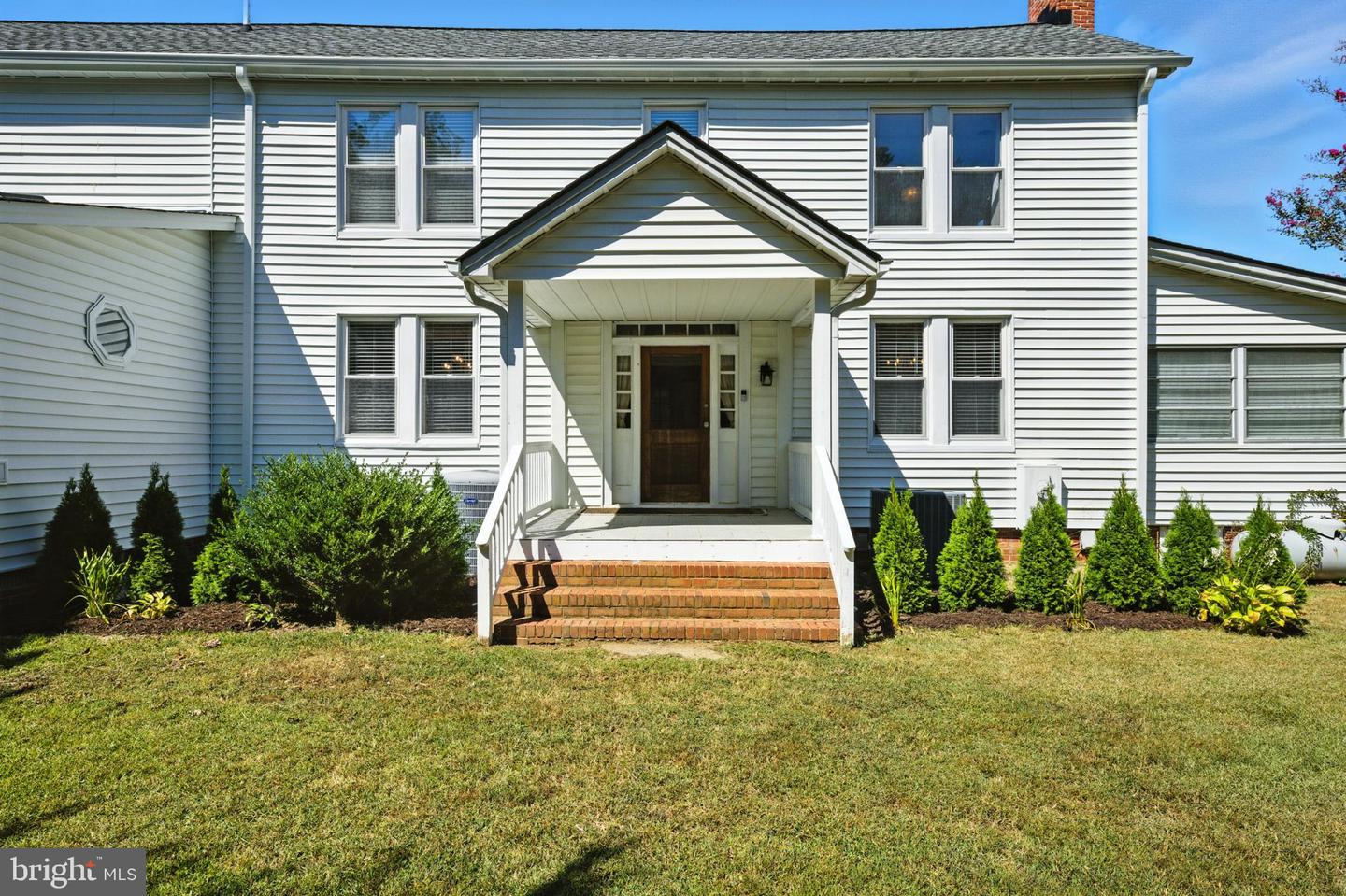 522 FELTON RD, DELTAVILLE, Virginia 23043, 5 Bedrooms Bedrooms, 10 Rooms Rooms,4 BathroomsBathrooms,Residential,For sale,522 FELTON RD,VAMX2000258 MLS # VAMX2000258