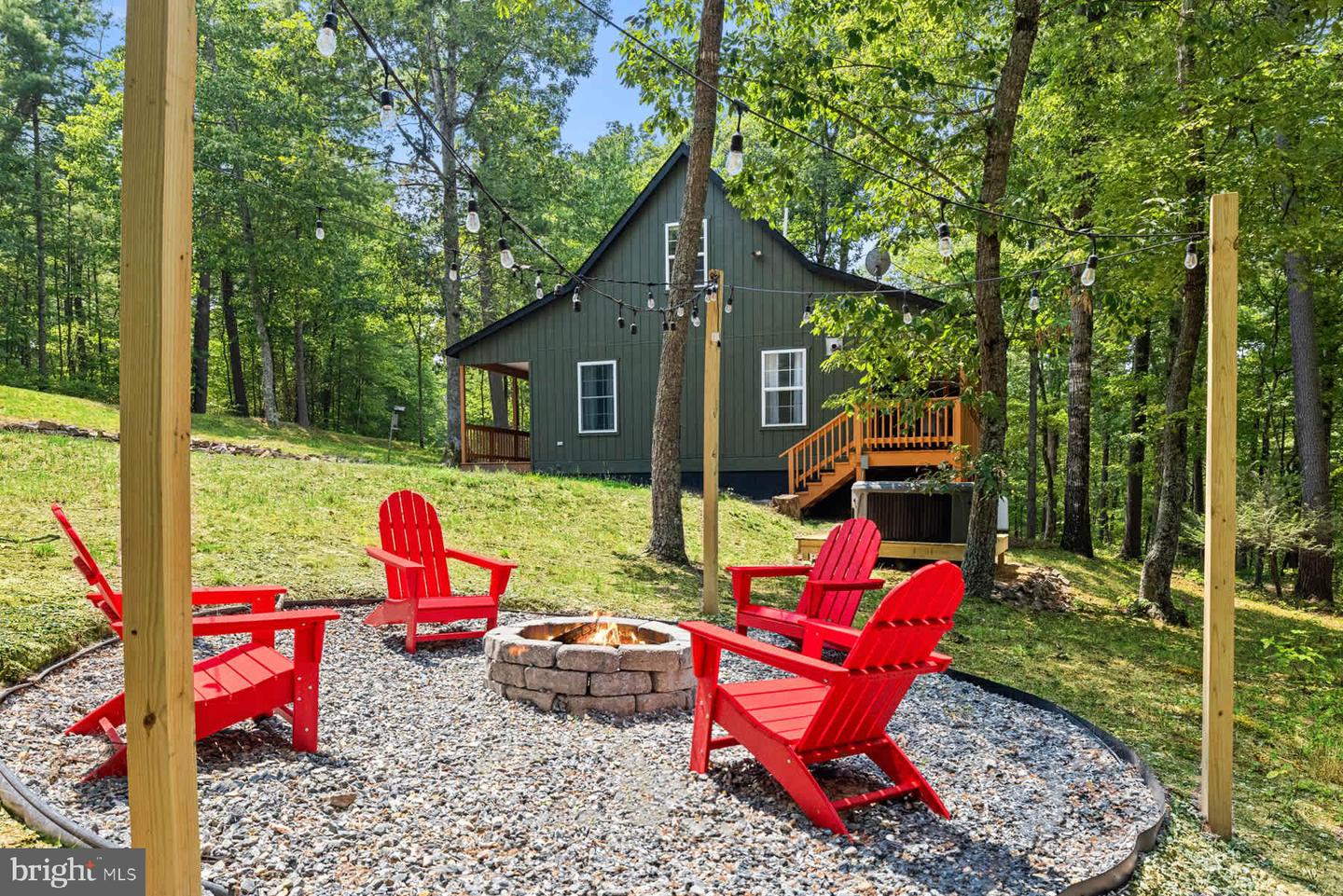 203 BEECH RD, MOUNT JACKSON, Virginia 22842, 3 Bedrooms Bedrooms, ,2 BathroomsBathrooms,Residential,For sale,203 BEECH RD,VASH2012702 MLS # VASH2012702