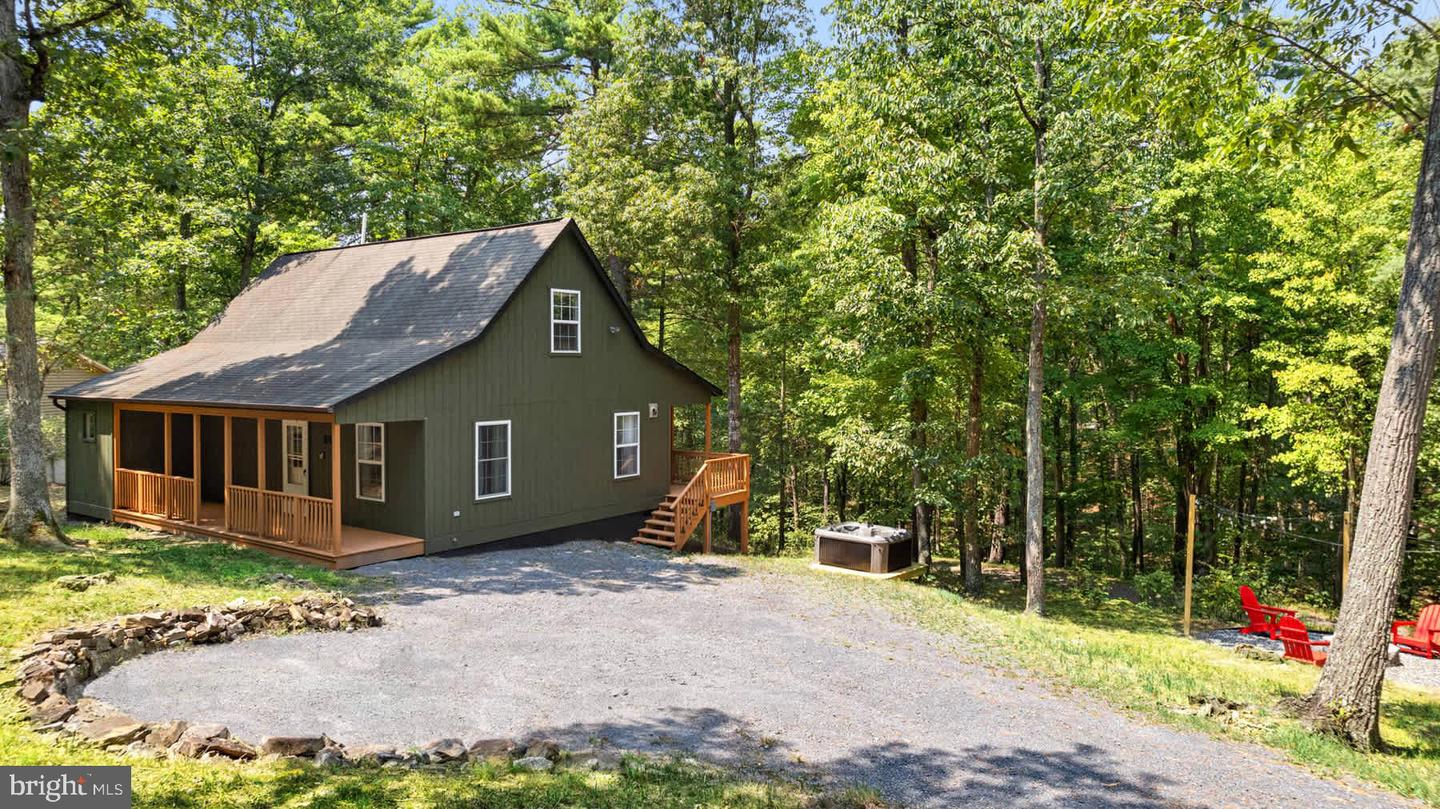 203 BEECH RD, MOUNT JACKSON, Virginia 22842, 3 Bedrooms Bedrooms, ,2 BathroomsBathrooms,Residential,For sale,203 BEECH RD,VASH2012702 MLS # VASH2012702