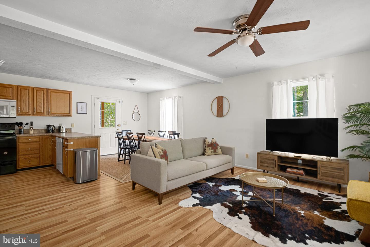 203 BEECH RD, MOUNT JACKSON, Virginia 22842, 3 Bedrooms Bedrooms, ,2 BathroomsBathrooms,Residential,For sale,203 BEECH RD,VASH2012702 MLS # VASH2012702