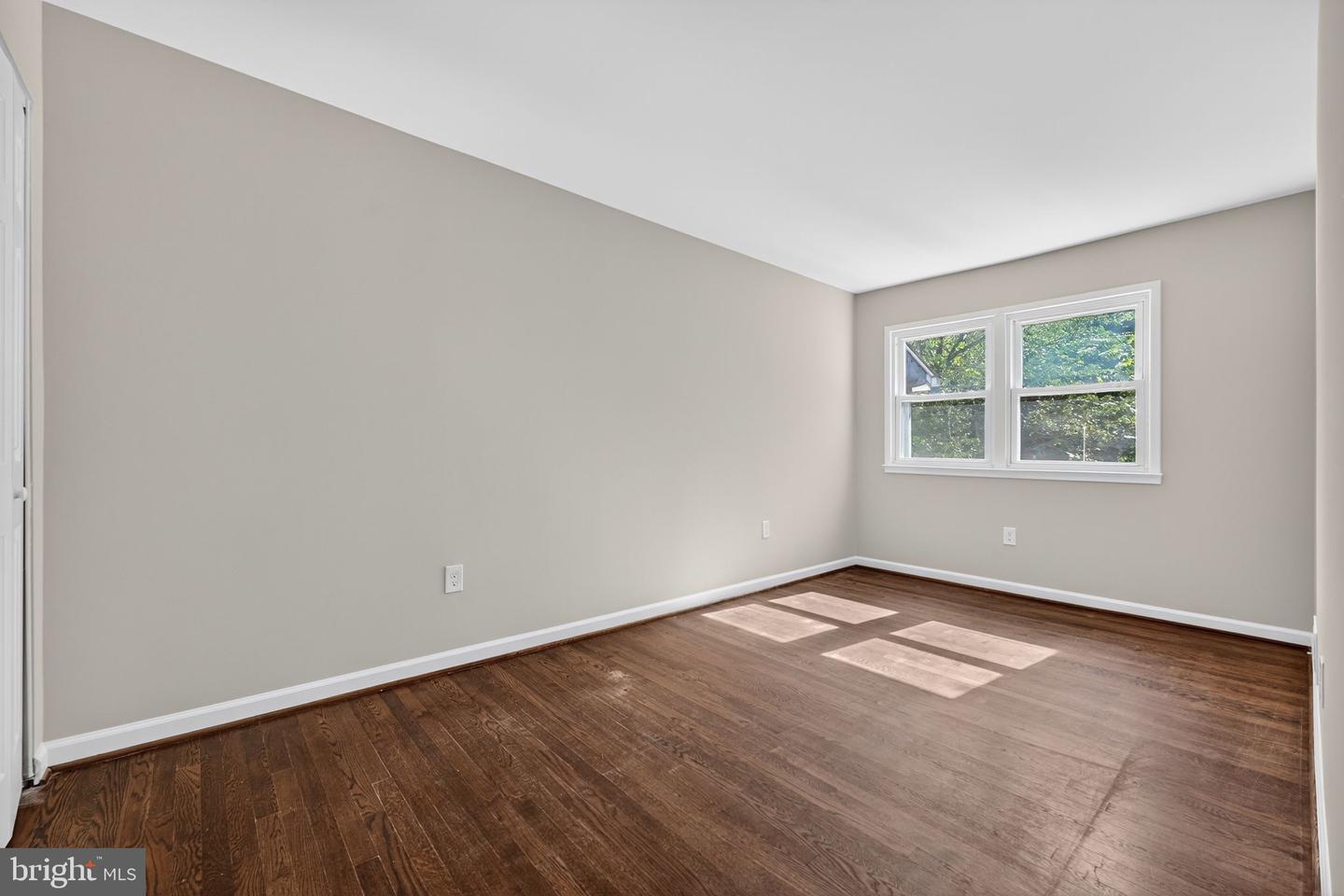 14648 BAKERSFIELD ST, WOODBRIDGE, Virginia 22193, 3 Bedrooms Bedrooms, 5 Rooms Rooms,1 BathroomBathrooms,Residential,For sale,14648 BAKERSFIELD ST,VAPW2105478 MLS # VAPW2105478