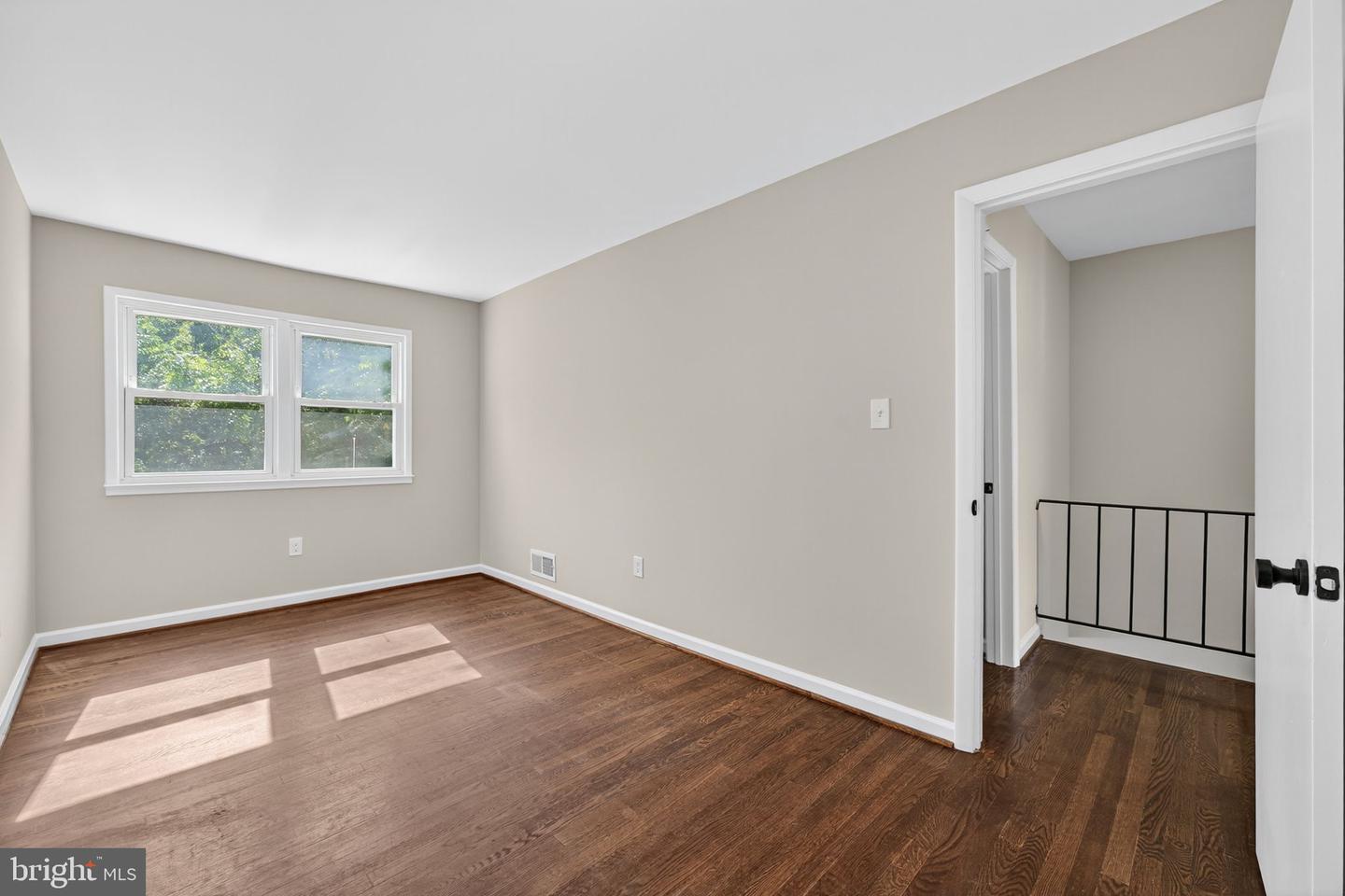 14648 BAKERSFIELD ST, WOODBRIDGE, Virginia 22193, 3 Bedrooms Bedrooms, 5 Rooms Rooms,1 BathroomBathrooms,Residential,For sale,14648 BAKERSFIELD ST,VAPW2105478 MLS # VAPW2105478