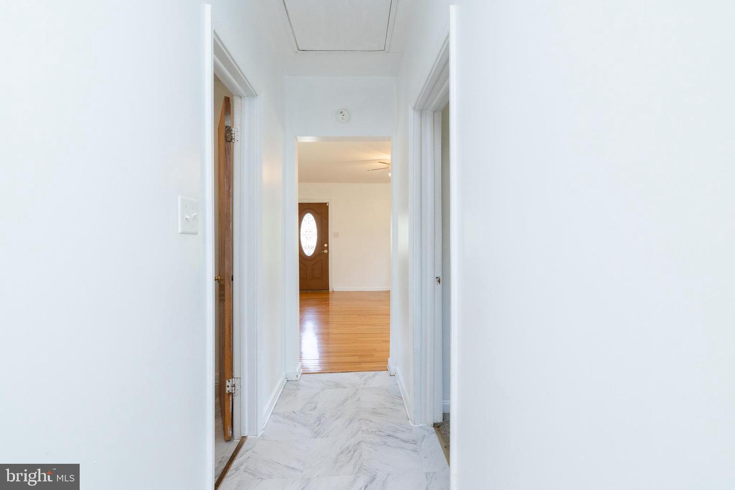 1125 CONWAY ST, WINCHESTER, Virginia 22601, 2 Bedrooms Bedrooms, ,1 BathroomBathrooms,Residential,For sale,1125 CONWAY ST,VAWI2009200 MLS # VAWI2009200