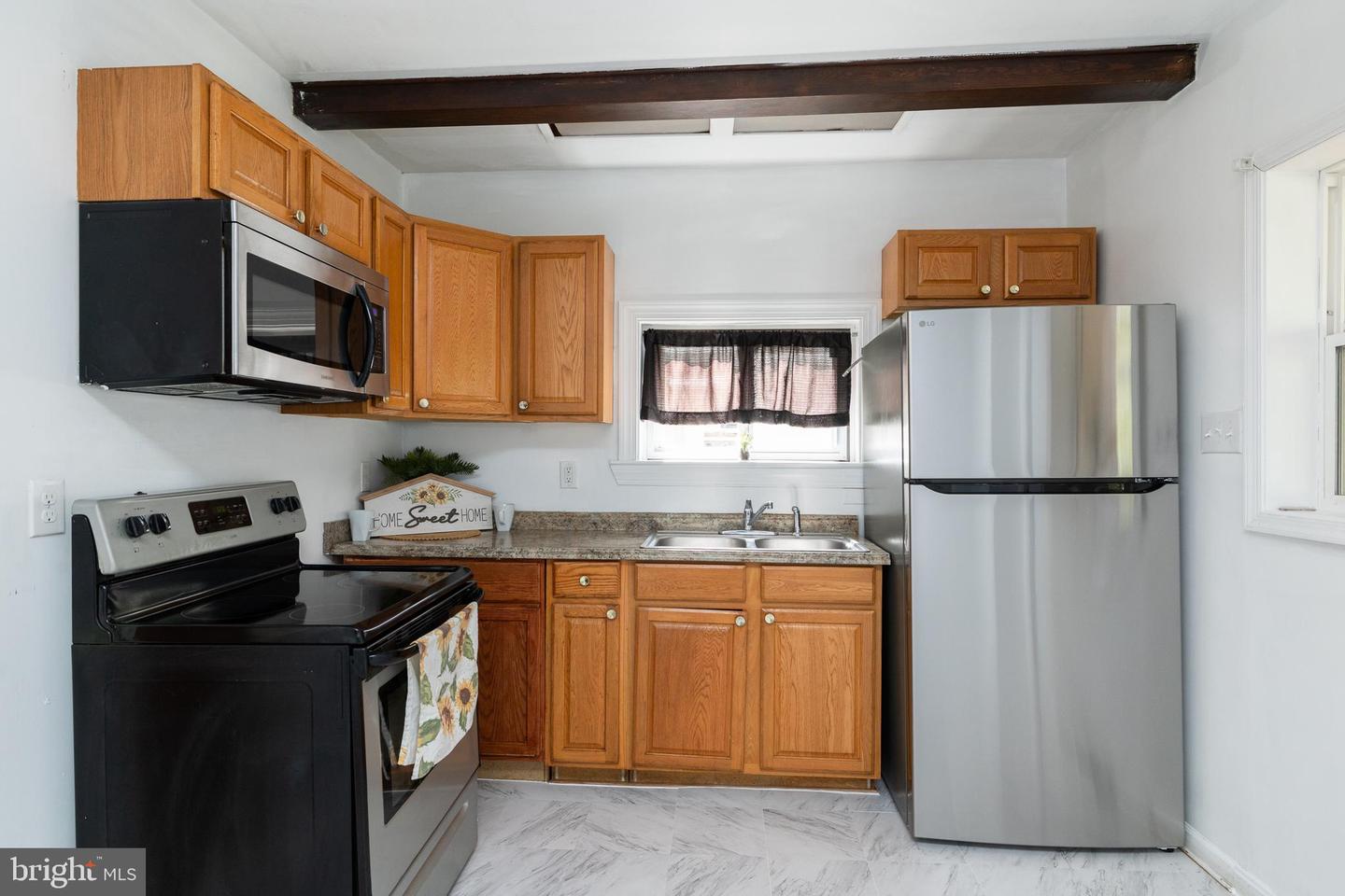 1125 CONWAY ST, WINCHESTER, Virginia 22601, 2 Bedrooms Bedrooms, ,1 BathroomBathrooms,Residential,For sale,1125 CONWAY ST,VAWI2009200 MLS # VAWI2009200