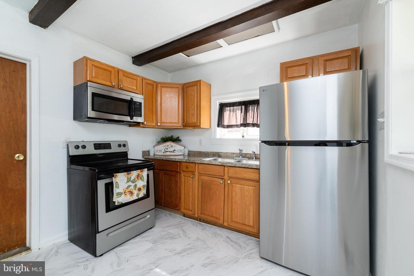 1125 CONWAY ST, WINCHESTER, Virginia 22601, 2 Bedrooms Bedrooms, ,1 BathroomBathrooms,Residential,For sale,1125 CONWAY ST,VAWI2009200 MLS # VAWI2009200